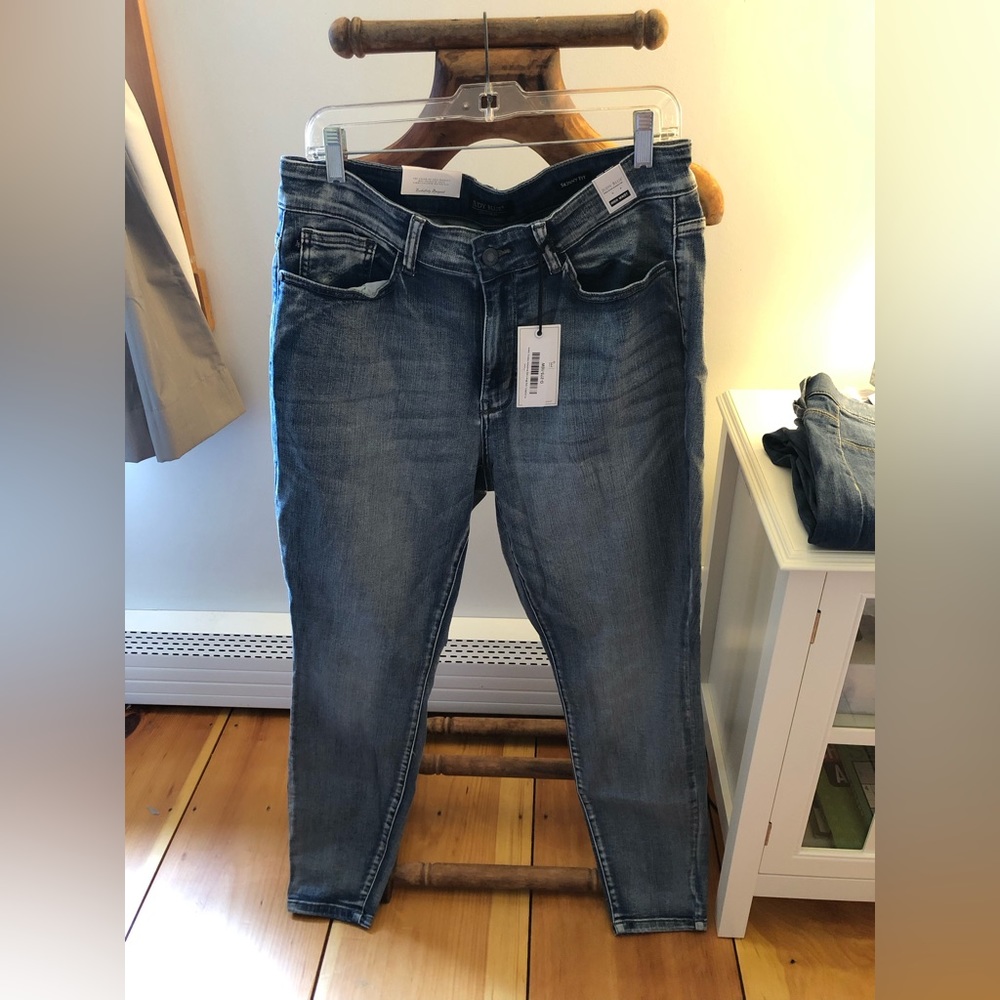 Judy Blue Jean high waist skinny fit non-distressed size 16W NWT